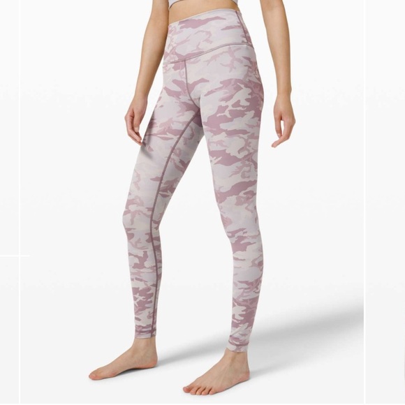 lululemon athletica Pants - Lululemon Wunder Under High-Rise Tight 28" Luxtreme
Incognito Camo | Leggings 2